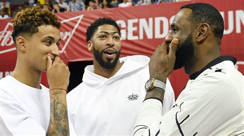 NBA championship odds: Lakers, Clippe.